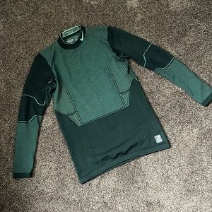 Nike PRO COMBAT HYPERWARM DRI-FIT KNIT Shirt Size XL Color Mint Gray EUC